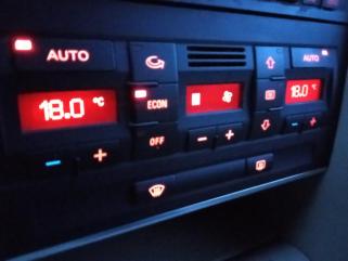 Audi  a6 Kombi    v6 2.5 td    diesel  rok 2000