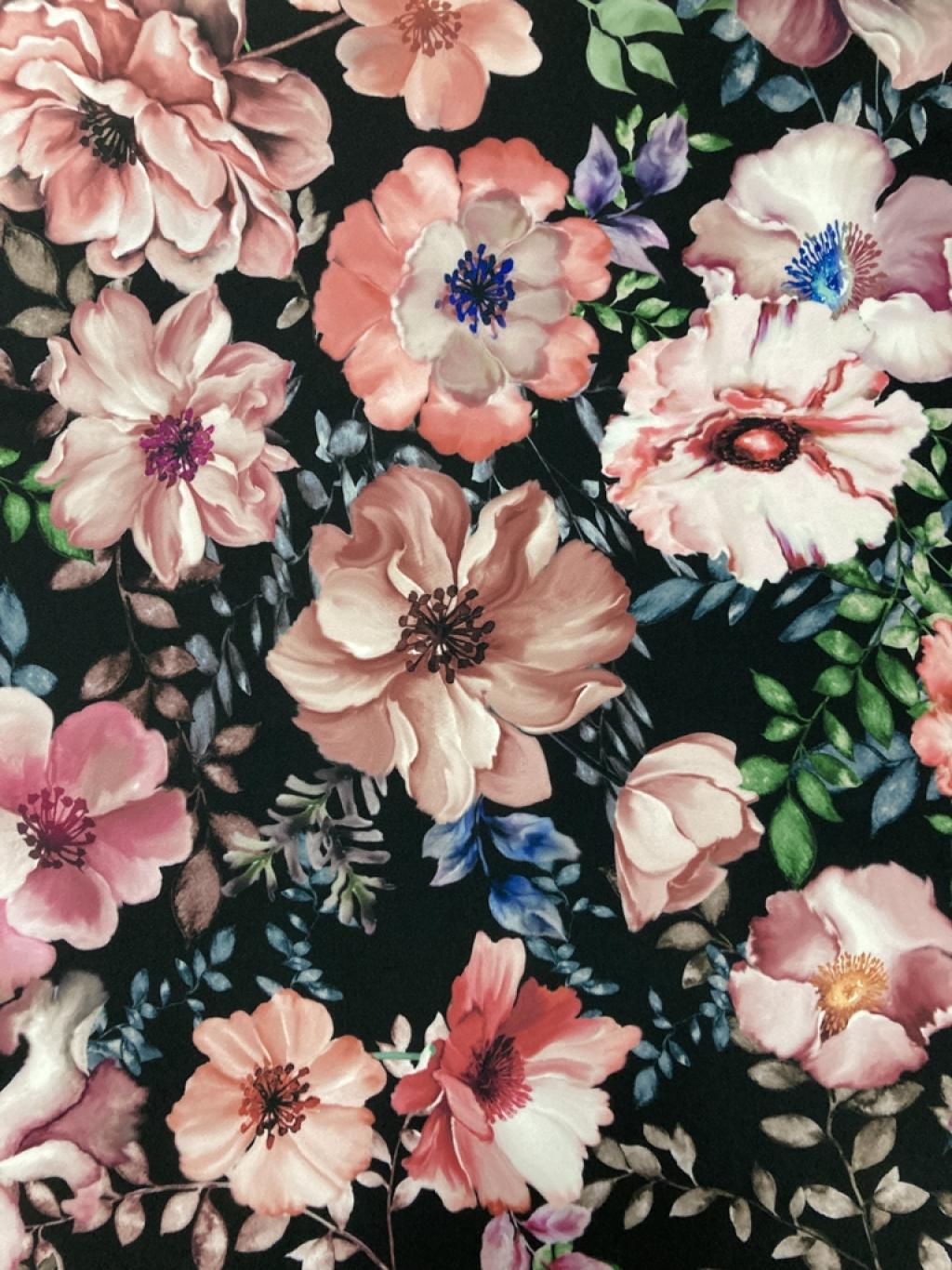 Dzikie róże, D-136, tkanina tapicerska,dekoracyjna