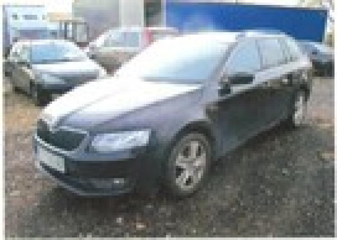 Syndyk sprzeda samochód osobowy marki: Skoda, mode