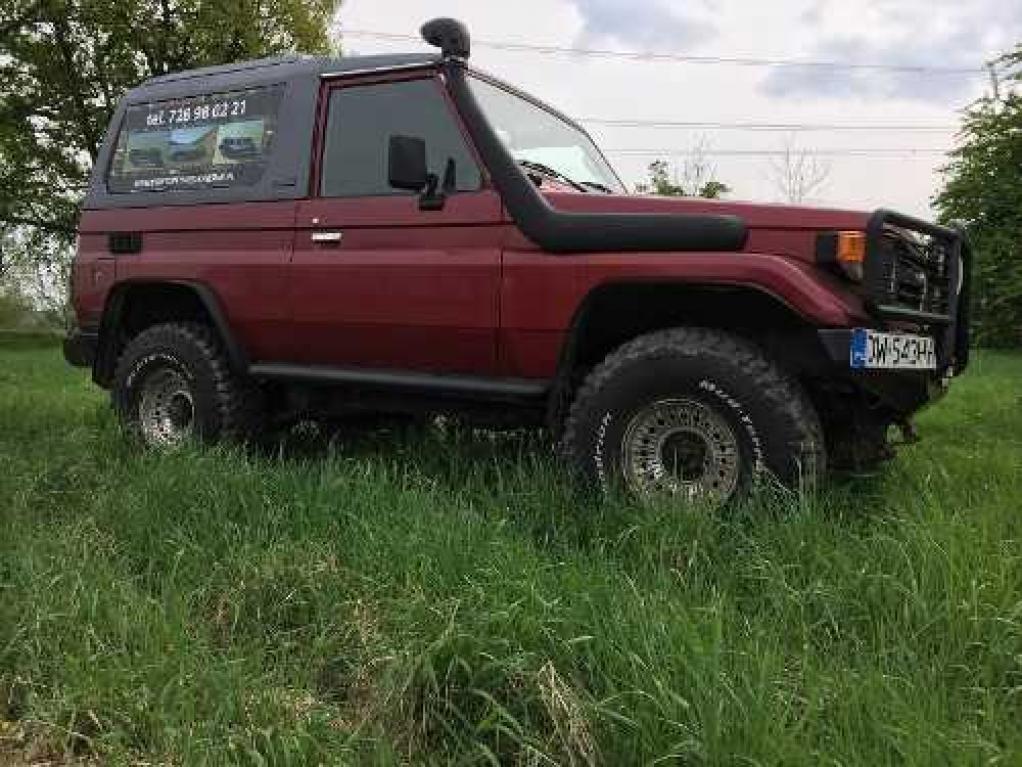 TOYOTA LAND CRUISER HZJ73 1999R POJ.4.2 GODNE UWAG